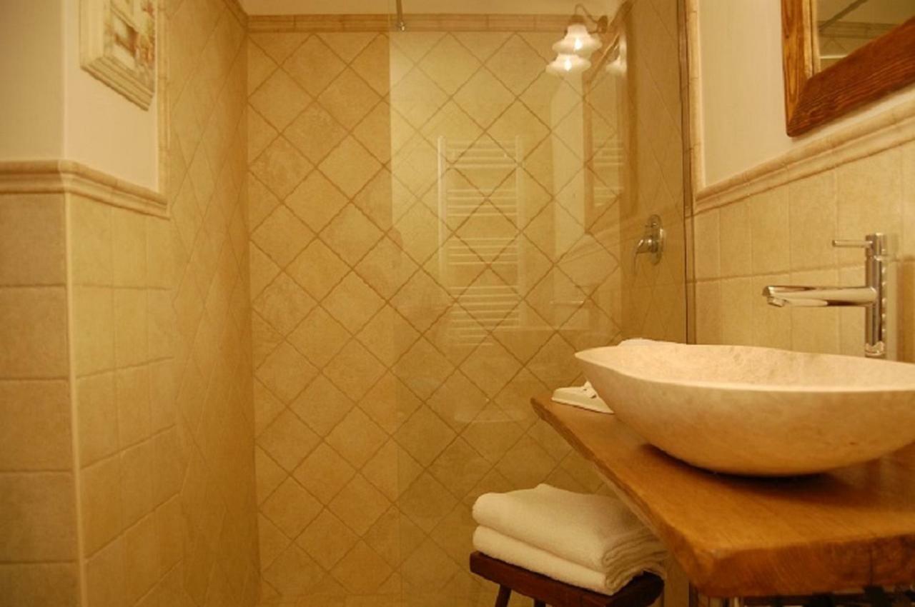 La Cantina Guest house